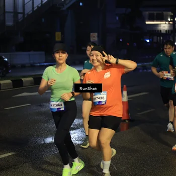 Runner Photo 7901253