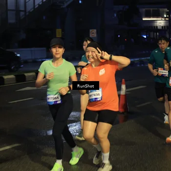 Runner Photo 7901258