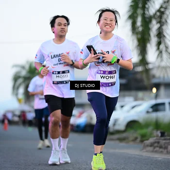 Runner Photo 7901260