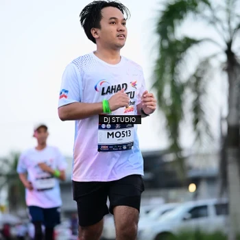 Runner Photo 7901261