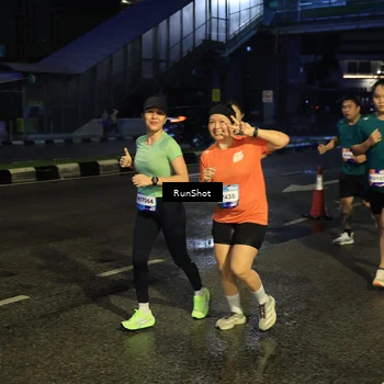 Runner Photo 7901268