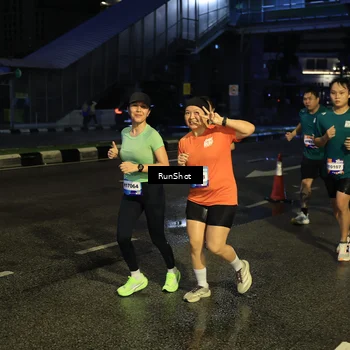 Runner Photo 7901270