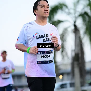 Runner Photo 7901275