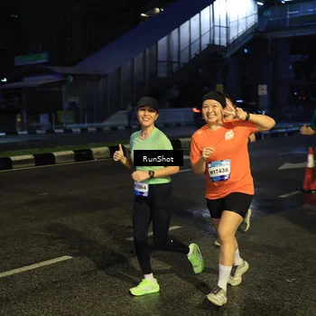 Runner Photo 7901278