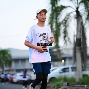 Runner Photo 7901283