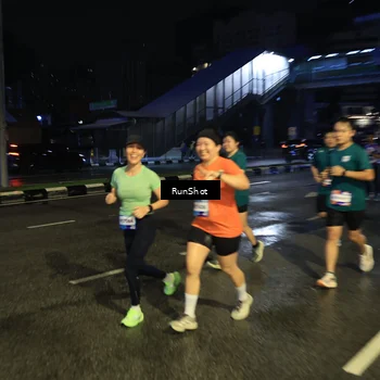 Runner Photo 7901289