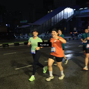 Runner Photo 7901290