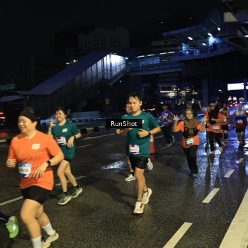 Runner Photo 7901297