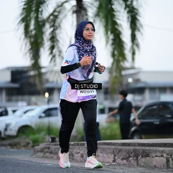Runner Photo 7901300