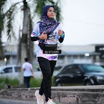 Runner Photo 7901307