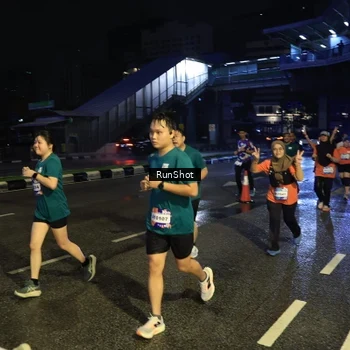 Runner Photo 7901311