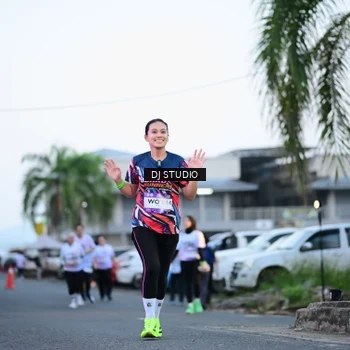 Runner Photo 7901322