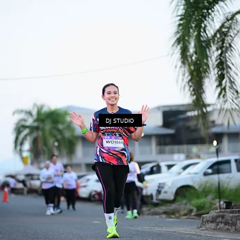 Runner Photo 7901324