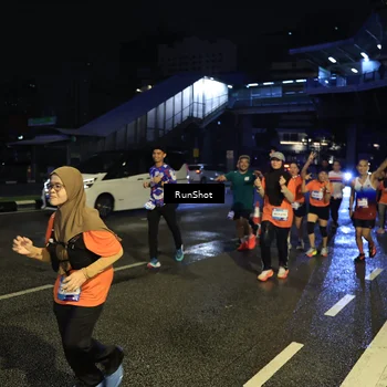 Runner Photo 7901364