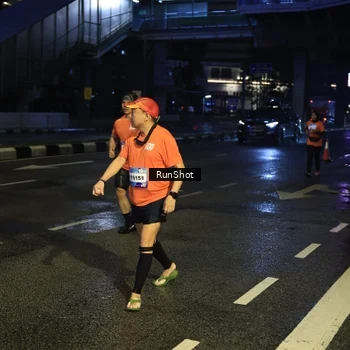Runner Photo 7901368