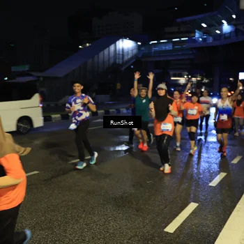 Runner Photo 7901382