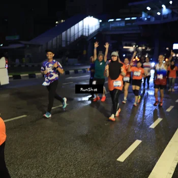 Runner Photo 7901387