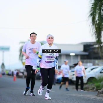 Runner Photo 7901391