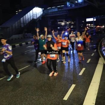 Runner Photo 7901401