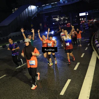 Runner Photo 7901412