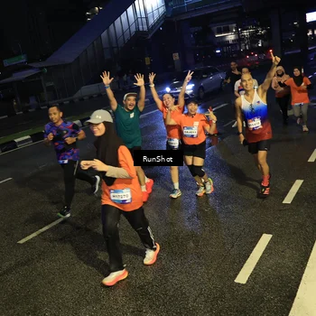 Runner Photo 7901425