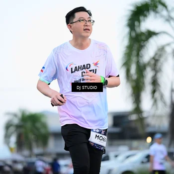 Runner Photo 7901430