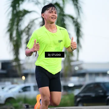 Runner Photo 7901451