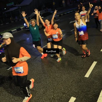 Runner Photo 7901455