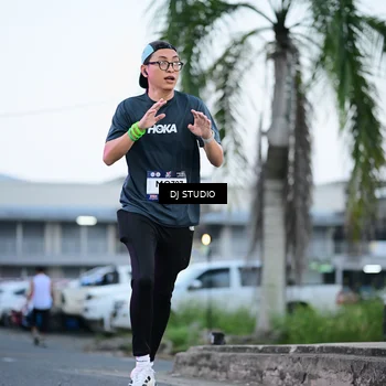 Runner Photo 7901461