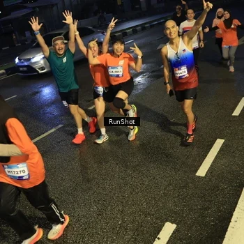 Runner Photo 7901462