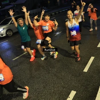 Runner Photo 7901470