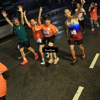 Runner Photo 7901472