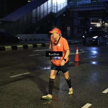 Runner Photo 7901476