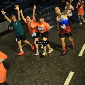 Runner Photo 7901481