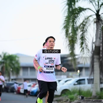 Runner Photo 7901482