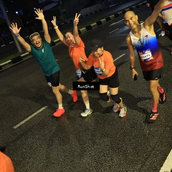 Runner Photo 7901497
