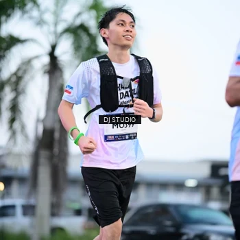 Runner Photo 7901509