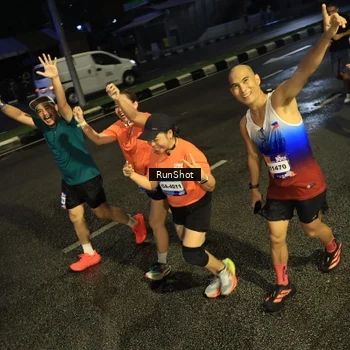 Runner Photo 7901513
