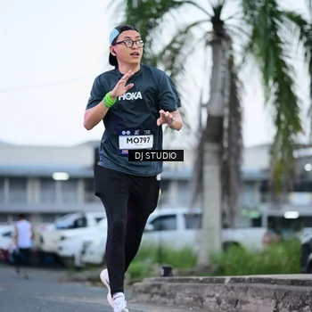 Runner Photo 7901518
