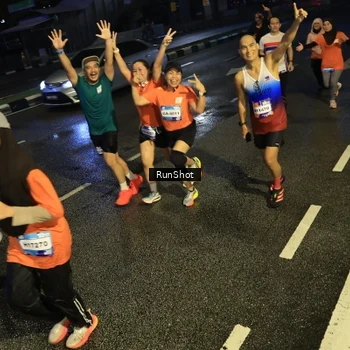 Runner Photo 7901526