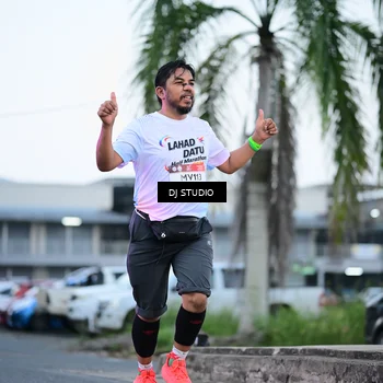 Runner Photo 7901533