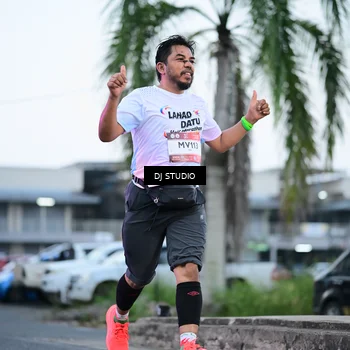 Runner Photo 7901537