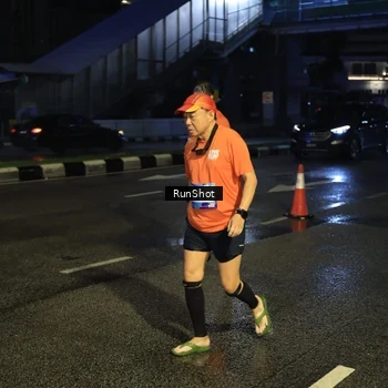 Runner Photo 7901542