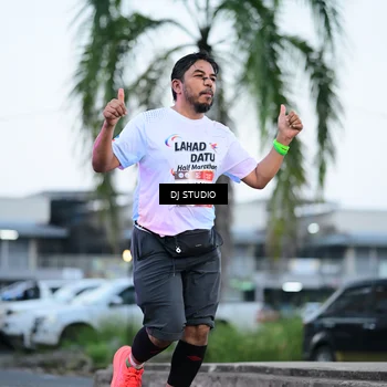 Runner Photo 7901551