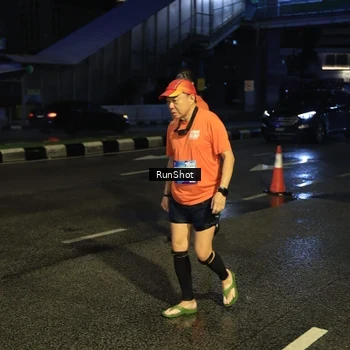 Runner Photo 7901560
