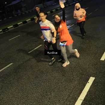 Runner Photo 7901568