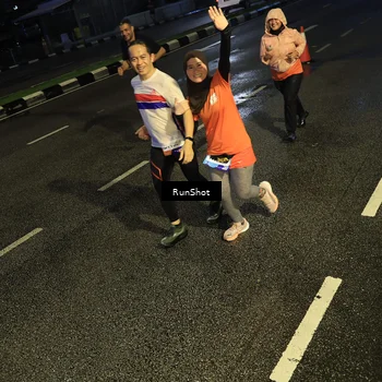 Runner Photo 7901570