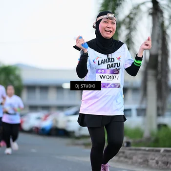 Runner Photo 7901573
