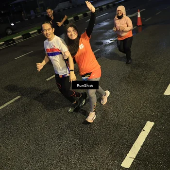 Runner Photo 7901587