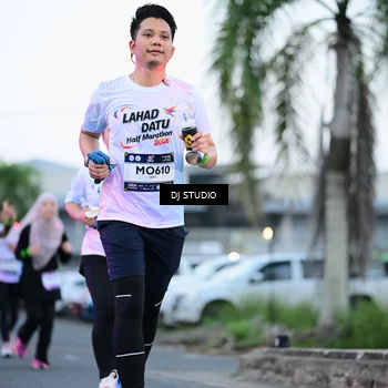 Runner Photo 7901591